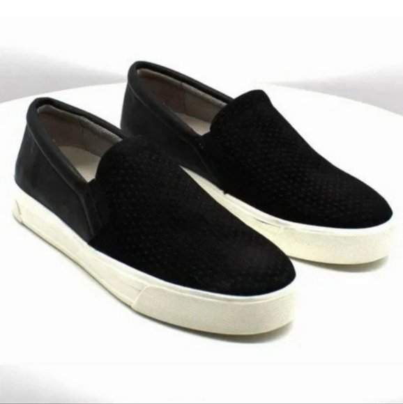 Naturalizer Aileen Slip-on Sneakers Black Leather -5.5 - Picture 2 of 6